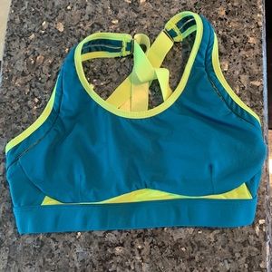 Fabletics high impact sports bra